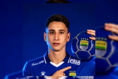 Persib Bandung Sepakati Transfer Winger Bosnia Luka Menalo