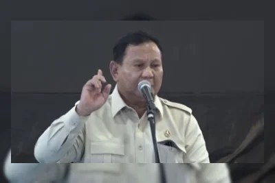 Prabowo Janji Tambah Anggaran Desa Usai Resmikan 1.151 Km Jalan Daerah