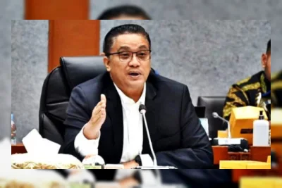 DPR Usul Gaji PPPK Diambil Alih Pusat untuk Ringankan Beban Daerah
