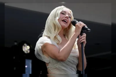 Bikin Pangling! Wajah Christina Aguilera di Acara Obama Disebut Berubah