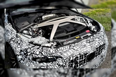 Mercedes-AMG CLE 63 Tertangkap Kamera dengan Mesin V8 Terbuka