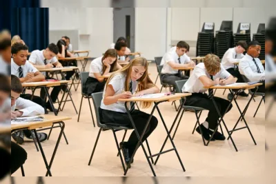 Ribuan Sekolah Tutup Kelas Akibat Gelombang Panas Ekstrem