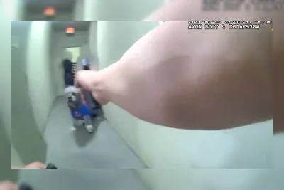 Rekaman Bodycam Polisi Los Angeles Tembak Mati Anjing saat Pemeriksaan Kesejahteraan