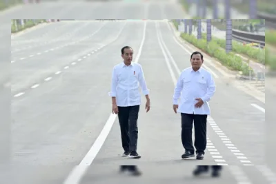 Isi Kepala Jokowi dan Gibran soal Prabowo: Ketakutan Politik 2029?