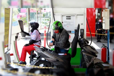 Bahlil Targetkan Produksi CNG Pengganti LPG 3 Kg Mulai Juli 2026
