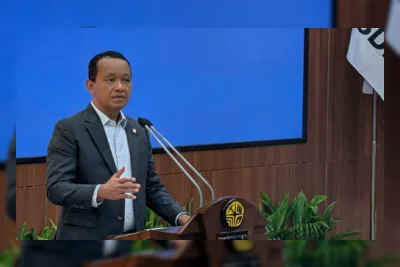 Bahlil Ungkap Strategi Jaga Harga BBM Subsidi Tak Naik Meski Minyak Melonjak