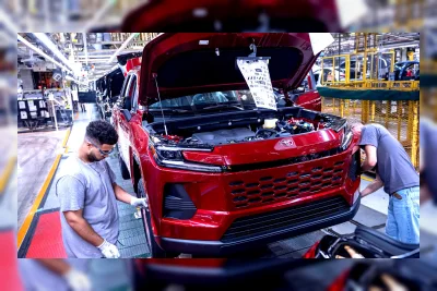 Toyota Kurangi Produksi RAV4, Dealer Kehabisan Stok dalam Hitungan Jam