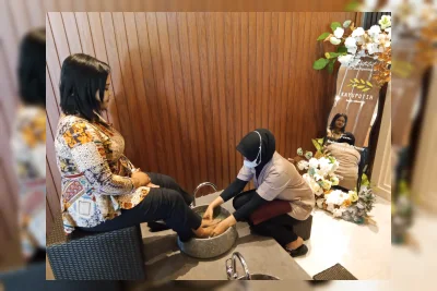 Tradisional Massage Jadi Tren Gaya Hidup Modern di Surabaya, Kayuputih Family Reflexology Hadirkan Fasilitas Ini