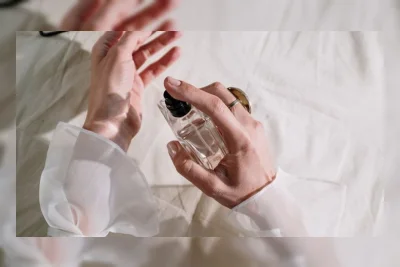 Beda Parfum EDT dan EDP, Mana yang Cocok untuk Pemakaian Sehari-hari?