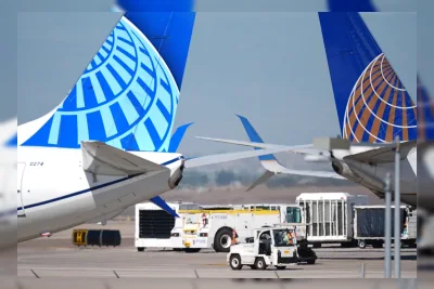 Truk De-Icing Tabrak Pesawat United di Bandara Denver, Satu Luka