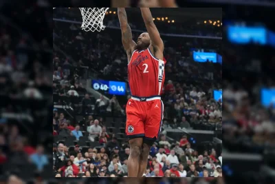 Mavericks dan Clippers Bahas Paket Perdagangan Kawhi Leonard
