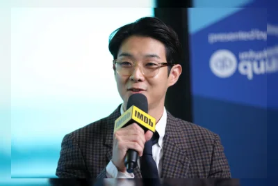 Choi Woo Shik Tanggapi Tuduhan Diskriminasi Rasial di Paris