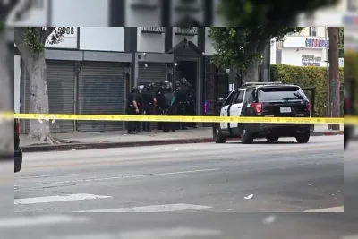 Polisi Gerebek Sarang Judi di Koreatown, 24 Orang Diamankan