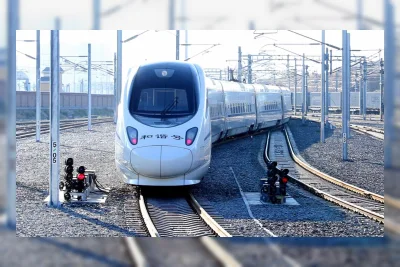 China Luncurkan Kereta D-Series Perdana Beijing-Urumqi pada 1 Juli