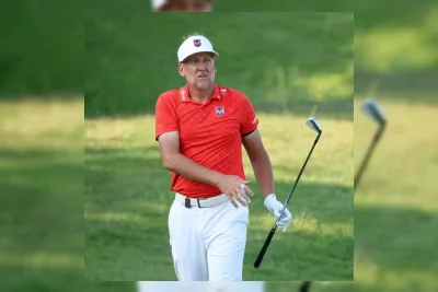 Ian Poulter Incar Terobosan Major di U.S. Senior Open