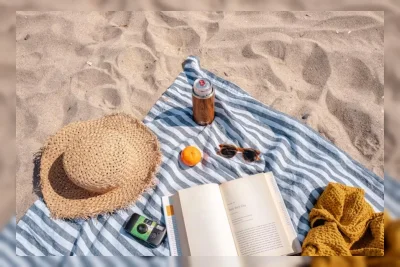 3 Contoh Karangan Bahasa Jawa tentang Liburan ke Pantai, Kolam Renang, dan Rumah Nenek