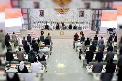 DPRD Jabar Soroti Defisit APBD 2026 dan Minta Transparansi Pengelolaan Anggaran