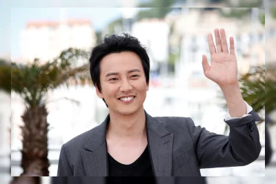 Kim Nam Gil Picu Spekulasi dengan Postingan Instagram Misterius Jelang Comeback Besar
