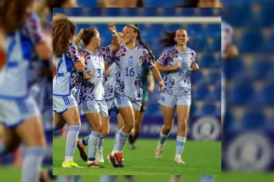 Manchester United Rekrut Bek Spanyol Andrea Medina