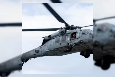 Helikopter Angkatan Laut AS Jatuh di Laut Arab, Satu Awak Hilang