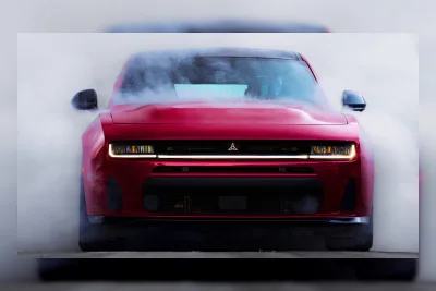 Penjualan Dodge Charger Bensin Melonjak 404%, Versi Listrik Anjlok