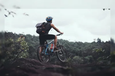 Perbedaan Sepeda Gunung dan Road Bike, Mana yang Harus Dipilih?