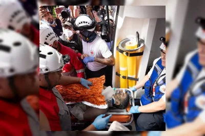Tim Penyelamat Evakuasi Pria Hidup dari Reruntuhan Gempa Venezuela Setelah Delapan Hari