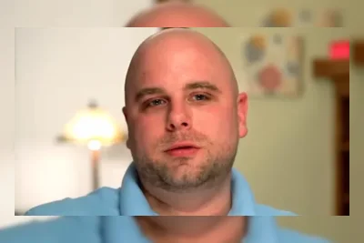 Bintang '90 Day Fiancé' Michael Eloshway Minta Hukuman Pornografi Anak Dibatalkan