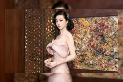 Fan Bingbing Viral Usai Aksi Terpuji di Bangkok, Peluk Penerjemah yang Gugup