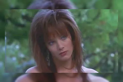 Angela Featherstone, Pemeran Linda di The Wedding Singer, Kini di Usia 60-an