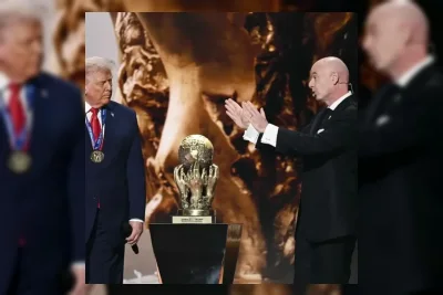 50 Anggota Parlemen Eropa Desak FIFA Investigasi Infantino soal Hadiah Perdamaian untuk Trump