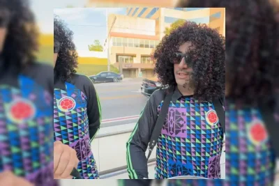 Fans Kolombia Tiru Gaya Legenda Rene Higuita di Piala Dunia Kansas City