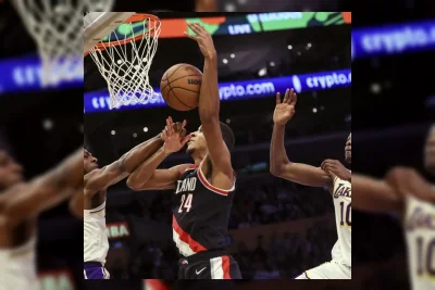 Analis Yahoo Sports Dorong Spurs Rekrut LeBron James