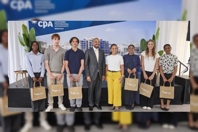 Menteri Hayward Buka CPA Career Fair, Dorong Talenta Akuntansi Bermuda