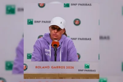 Alexandra Eala Kalahkan Iga Swiatek di Wimbledon, Swiatek Jatuh ke Peringkat 6