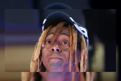 Lil Wayne Telat 2 Jam Tampil di Konser New Hampshire, Fans Kecewa