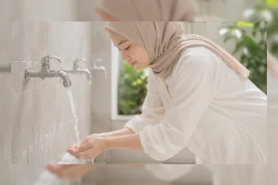 Hukum Memakai Sunscreen Setelah Wudhu Sebelum Sholat