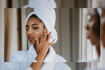 4 Rangkaian Skincare Praktis untuk Atasi Flek Hitam Menurut Dokter