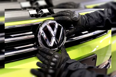 Pencuri Incar Radar VW di Balik Badge Depan, Padahal Tak Berguna Jika Dicopot