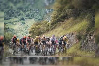 Dana Khusus untuk Warisan Tour de France di Borders