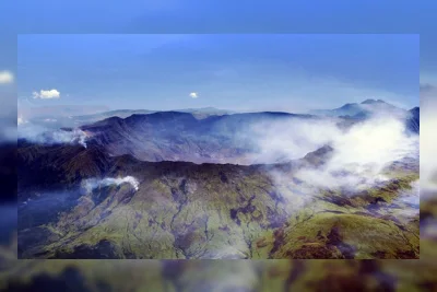 Gunung Paling Mematikan di Indonesia: Tambora, Krakatau, atau Merapi?