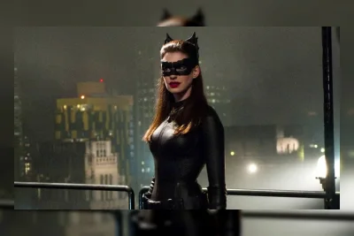 Anne Hathaway Kira Audisi Catwoman untuk Peran Harley Quinn