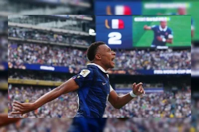 Mbappe Serang Balik Politikus Paraguay yang Rasis: Anda Wanita Hina