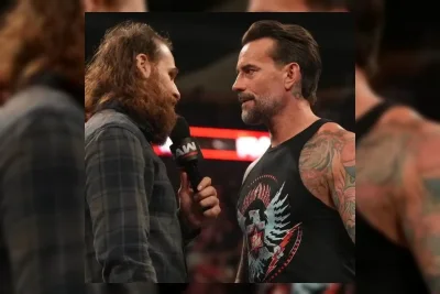 CM Punk Kalahkan Sami Zayn, Rebut Gelar WWE Undisputed Championship