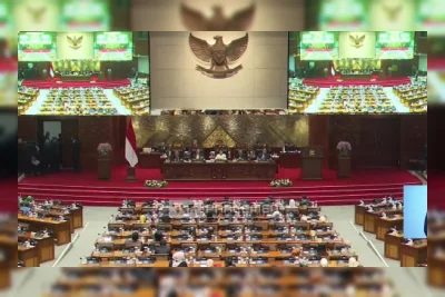 DPR Minta Kebijakan Cukai Tembakau Tak Bebani Industri Patuh