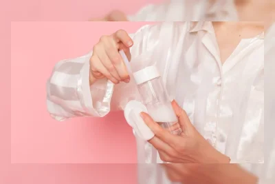Beda Micellar Water dan Milk Cleanser, Mana yang Harus Dipilih?