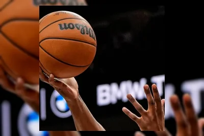 Lakers Incar Jonathan Kuminga untuk Posisi Starting Small Forward