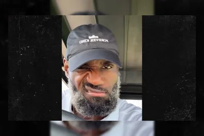 LeBron James Rayakan Anniversary 'The Decision' di Lapangan Golf