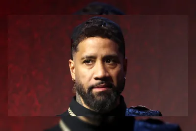 Bintang WWE Jey Uso Buka Suara Usai Istri Ajukan Cerai