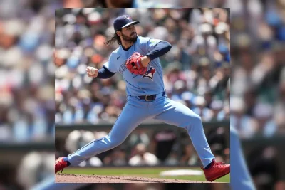 Dylan Cease Gagal No-Hitter di Inning Kesembilan, Blue Jays Hajar Giants 10-0